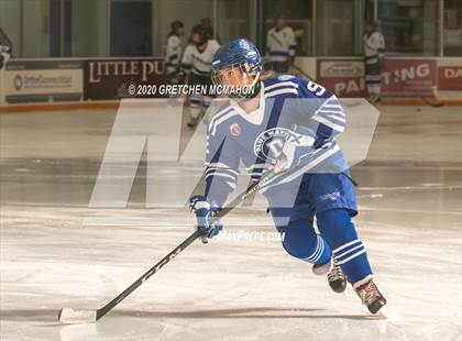 Thumbnail 3 in Darien @ Wilton photogallery.