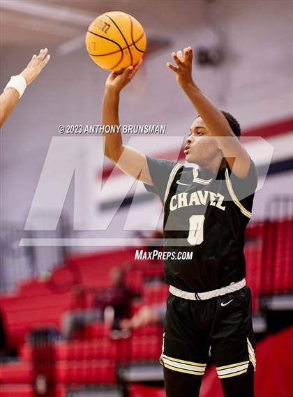Thumbnail 3 in Burbank vs. Chavez (Cordova Christmas Tournament) photogallery.