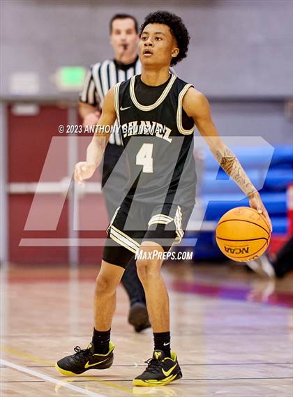 Thumbnail 2 in Burbank vs. Chavez (Cordova Christmas Tournament) photogallery.