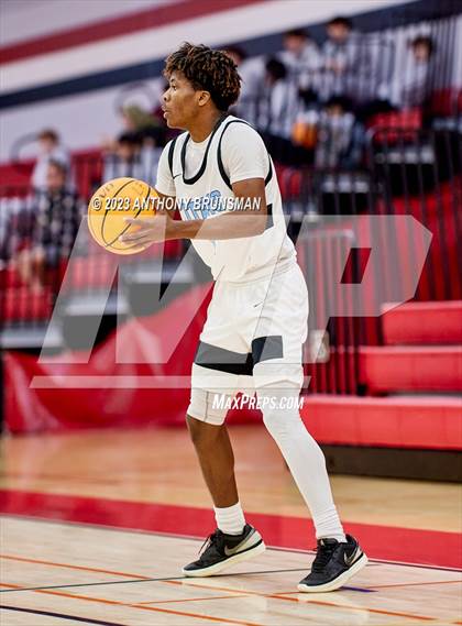 Thumbnail 1 in Burbank vs. Chavez (Cordova Christmas Tournament) photogallery.