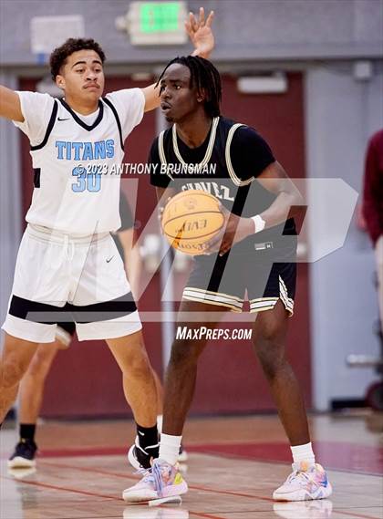 Thumbnail 3 in Burbank vs. Chavez (Cordova Christmas Tournament) photogallery.