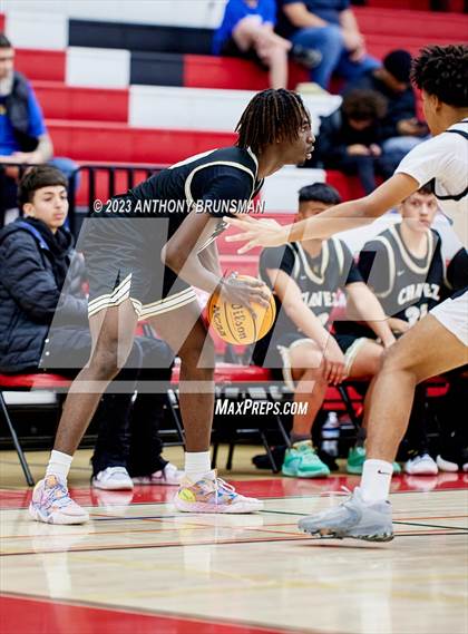 Thumbnail 3 in Burbank vs. Chavez (Cordova Christmas Tournament) photogallery.