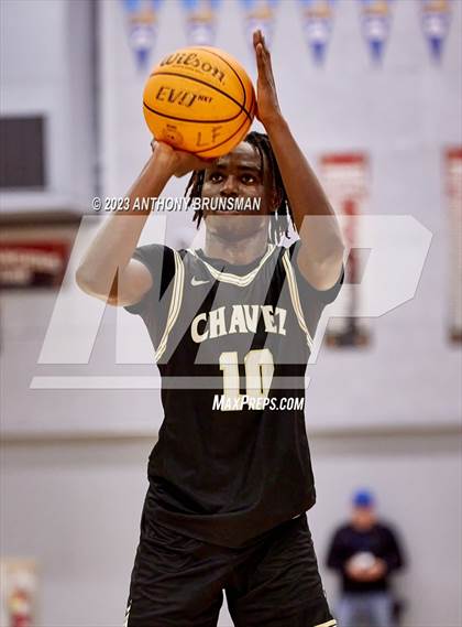 Thumbnail 3 in Burbank vs. Chavez (Cordova Christmas Tournament) photogallery.