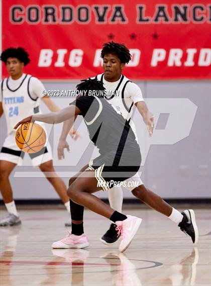 Thumbnail 1 in Burbank vs. Chavez (Cordova Christmas Tournament) photogallery.