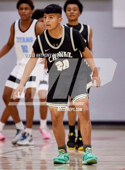 Thumbnail 2 in Burbank vs. Chavez (Cordova Christmas Tournament) photogallery.
