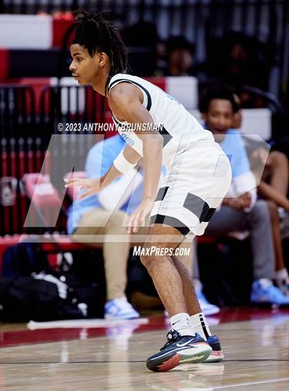 Thumbnail 1 in Burbank vs. Chavez (Cordova Christmas Tournament) photogallery.