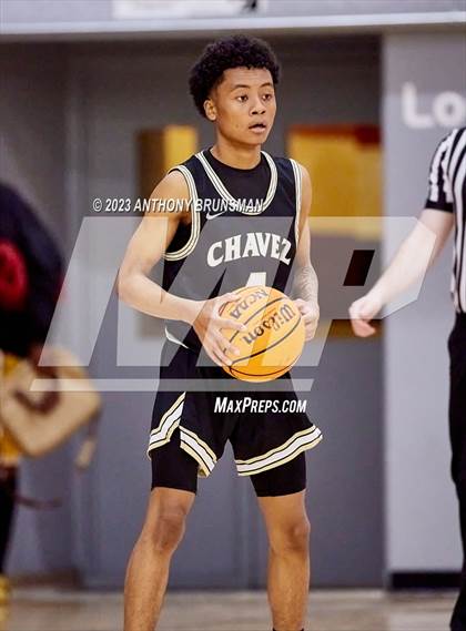 Thumbnail 2 in Burbank vs. Chavez (Cordova Christmas Tournament) photogallery.