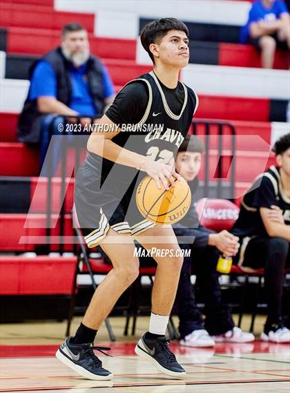 Thumbnail 2 in Burbank vs. Chavez (Cordova Christmas Tournament) photogallery.