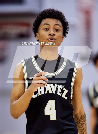 Thumbnail 1 in Burbank vs. Chavez (Cordova Christmas Tournament) photogallery.