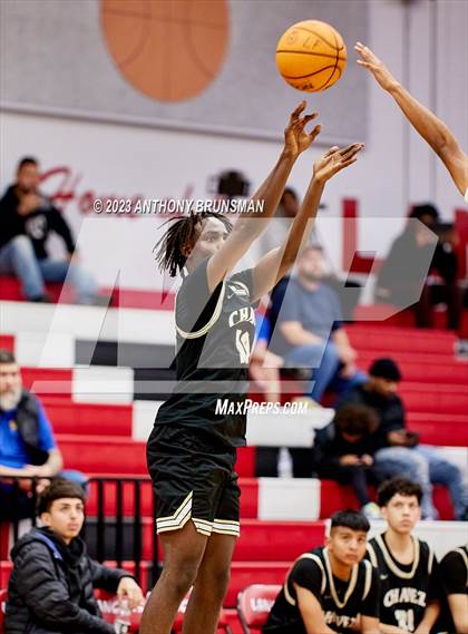 Thumbnail 3 in Burbank vs. Chavez (Cordova Christmas Tournament) photogallery.