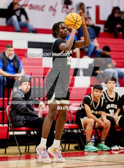 Thumbnail 2 in Burbank vs. Chavez (Cordova Christmas Tournament) photogallery.