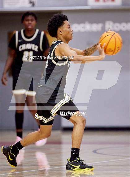 Thumbnail 3 in Burbank vs. Chavez (Cordova Christmas Tournament) photogallery.