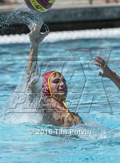 Thumbnail 3 in JV: Hemet vs Elsinore photogallery.
