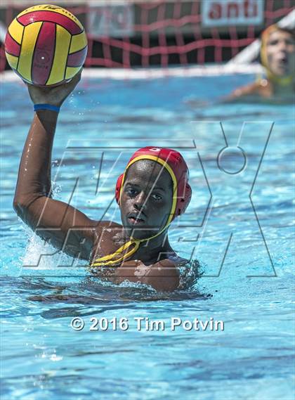 Thumbnail 2 in JV: Hemet vs Elsinore photogallery.
