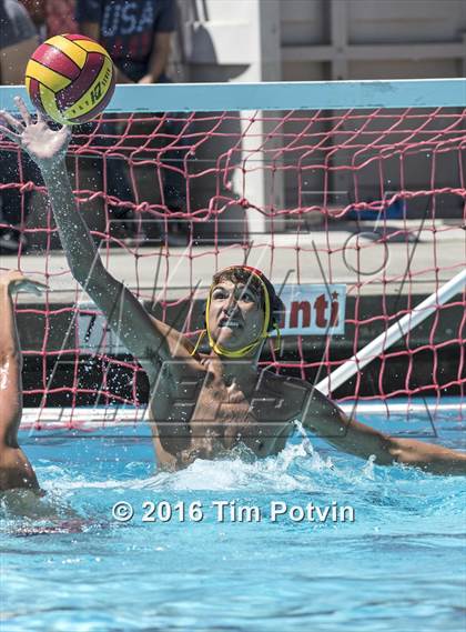 Thumbnail 1 in JV: Hemet vs Elsinore photogallery.