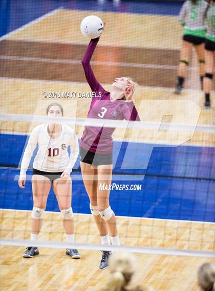 Thumbnail 3 in Cheyenne Mountain vs. Silver Creek (CHSAA 4A Playoff) photogallery.