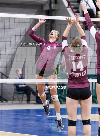 Thumbnail 1 in Cheyenne Mountain vs. Silver Creek (CHSAA 4A Playoff) photogallery.
