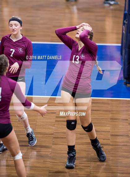 Thumbnail 3 in Cheyenne Mountain vs. Silver Creek (CHSAA 4A Playoff) photogallery.