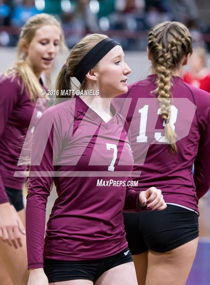 Thumbnail 2 in Cheyenne Mountain vs. Silver Creek (CHSAA 4A Playoff) photogallery.