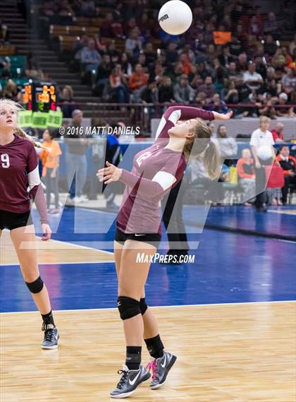 Thumbnail 2 in Cheyenne Mountain vs. Silver Creek (CHSAA 4A Playoff) photogallery.