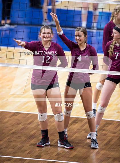 Thumbnail 3 in Cheyenne Mountain vs. Silver Creek (CHSAA 4A Playoff) photogallery.