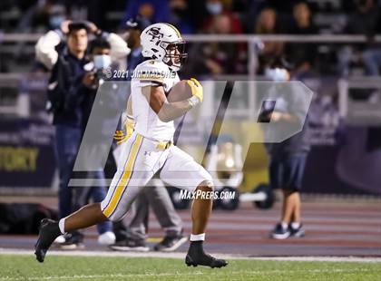 Thumbnail 2 in Saint Francis vs. Bellarmine College Prep photogallery.