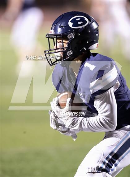 Thumbnail 3 in Saint Francis vs. Bellarmine College Prep photogallery.