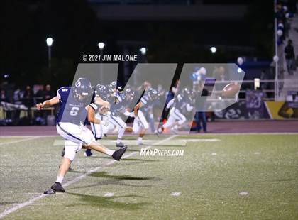 Thumbnail 3 in Saint Francis vs. Bellarmine College Prep photogallery.