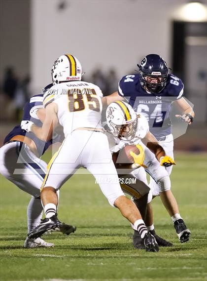 Thumbnail 3 in Saint Francis vs. Bellarmine College Prep photogallery.