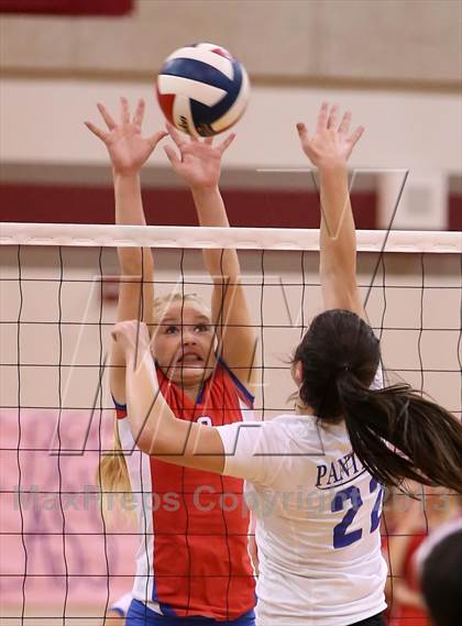 Thumbnail 2 in Westlake vs. Pflugerville photogallery.
