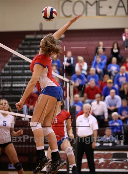 Thumbnail 2 in Westlake vs. Pflugerville photogallery.