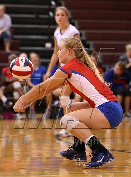 Thumbnail 2 in Westlake vs. Pflugerville photogallery.