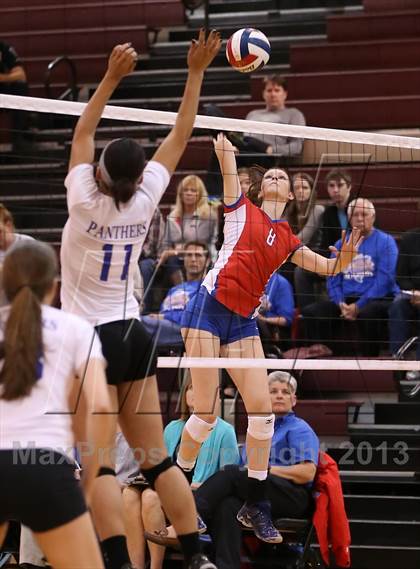 Thumbnail 3 in Westlake vs. Pflugerville photogallery.