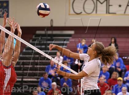 Thumbnail 3 in Westlake vs. Pflugerville photogallery.