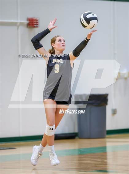 Thumbnail 3 in Bishop Moore @ Trinity Catholic photogallery.