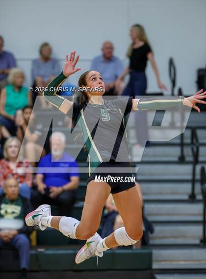 Thumbnail 2 in Bishop Moore @ Trinity Catholic photogallery.