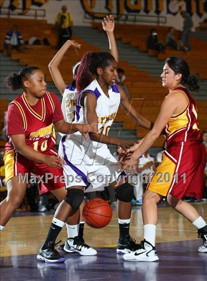 Thumbnail 1 in Downey @ Lynwood photogallery.