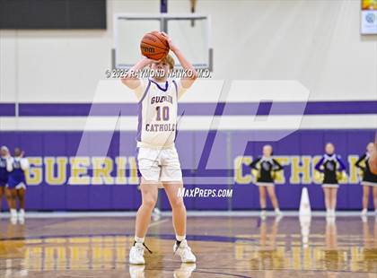 Thumbnail 2 in JV: Muncie Central @ Guerin Catholic photogallery.
