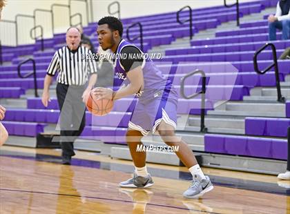 Thumbnail 3 in JV: Muncie Central @ Guerin Catholic photogallery.