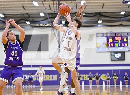 Thumbnail 2 in JV: Muncie Central @ Guerin Catholic photogallery.