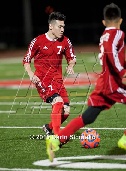 Thumbnail 2 in Cibola vs. South Mountain (AIA D2 Semifinal) photogallery.
