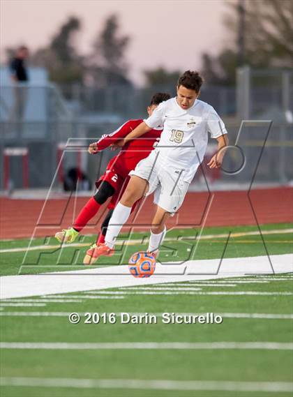 Thumbnail 1 in Cibola vs. South Mountain (AIA D2 Semifinal) photogallery.