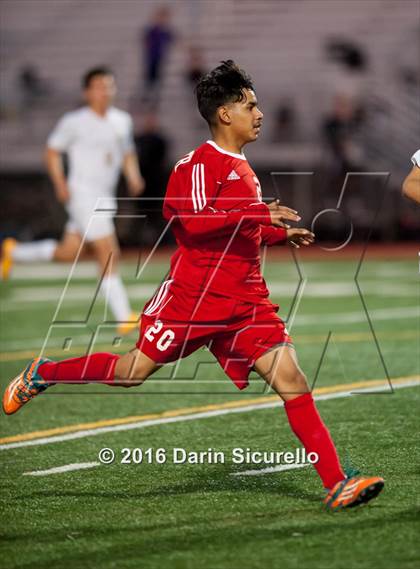 Thumbnail 2 in Cibola vs. South Mountain (AIA D2 Semifinal) photogallery.