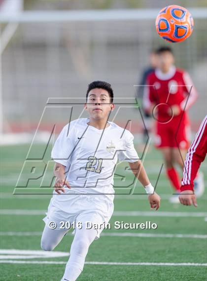 Thumbnail 1 in Cibola vs. South Mountain (AIA D2 Semifinal) photogallery.