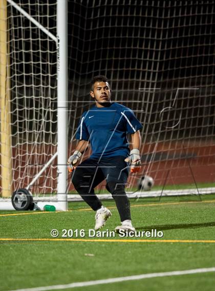 Thumbnail 1 in Cibola vs. South Mountain (AIA D2 Semifinal) photogallery.
