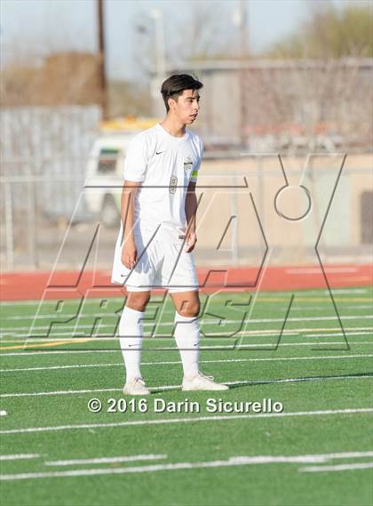 Thumbnail 1 in Cibola vs. South Mountain (AIA D2 Semifinal) photogallery.