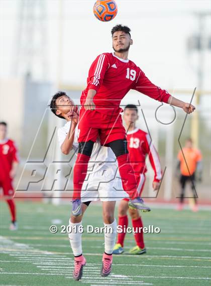 Thumbnail 1 in Cibola vs. South Mountain (AIA D2 Semifinal) photogallery.