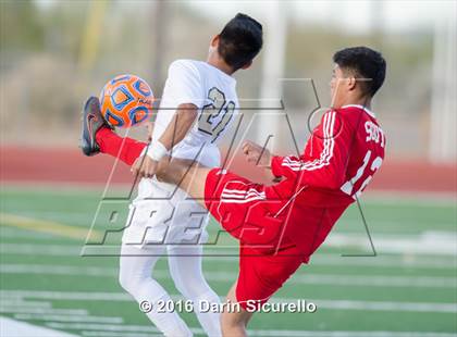 Thumbnail 1 in Cibola vs. South Mountain (AIA D2 Semifinal) photogallery.