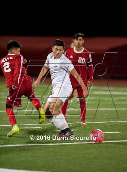 Thumbnail 1 in Cibola vs. South Mountain (AIA D2 Semifinal) photogallery.