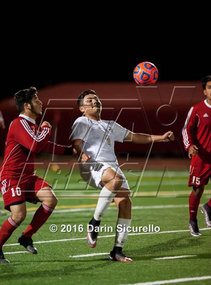 Thumbnail 1 in Cibola vs. South Mountain (AIA D2 Semifinal) photogallery.